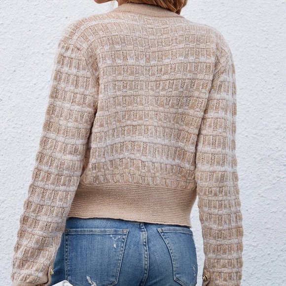 Classic Old Money Style Pocket Patched Button Front Cardigan - Picture 2 of 5